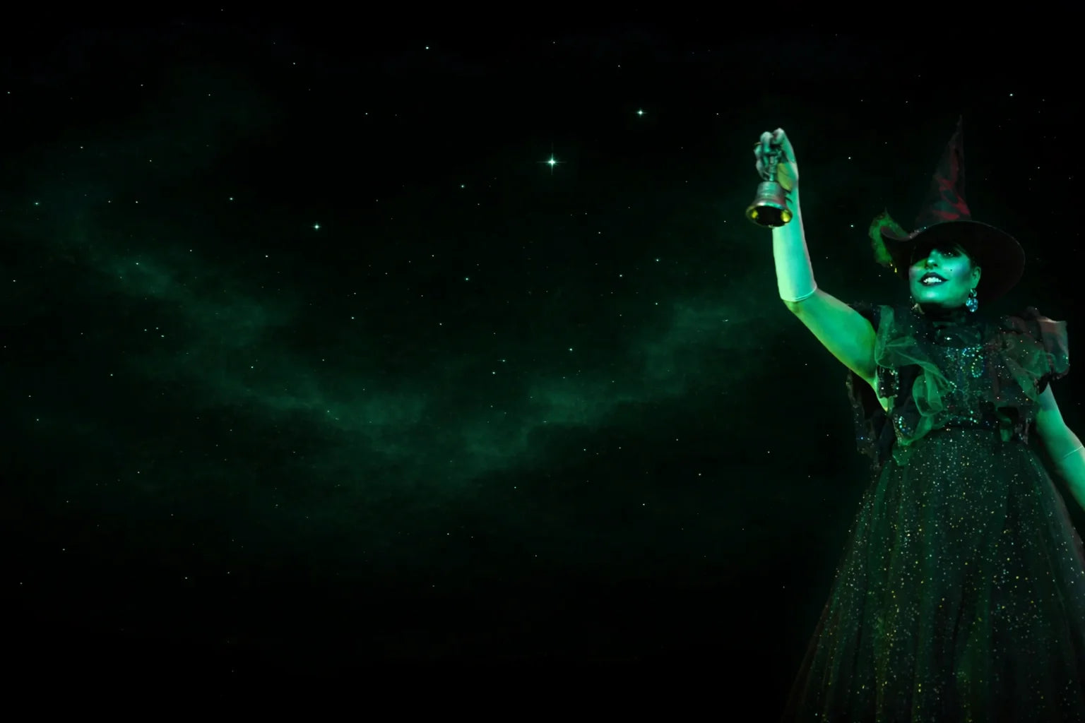 Loja de moldes digitais em PDF para cosplay e figurinos — Yaz Amorim Studio